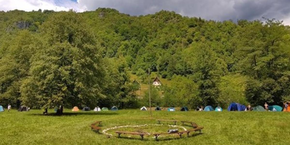 SFU-Ljubljana -poletni - tabor - otroci - mladostniki 